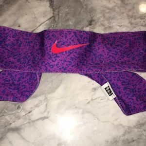 Reversible Nike Headband